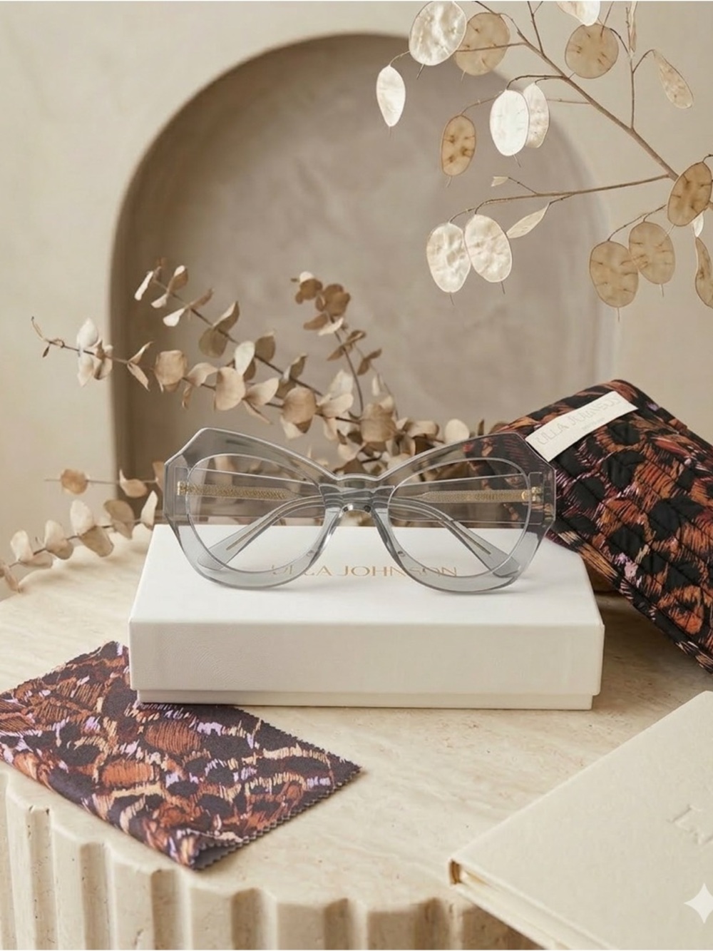 Ulla Johnson Opal Butterfly Sunglasses in Azure Blue Acetate Women’s NWT